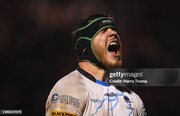 Justin Clegg of Worcester Warriors reacts during the Premiership Rugby Cup match between Bath Rugby and Worcester Warriors at Recreation Ground on...