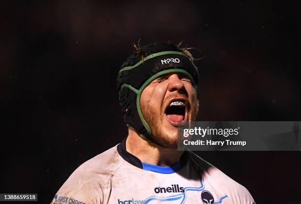 Justin Clegg of Worcester Warriors reacts during the Premiership Rugby Cup match between Bath Rugby and Worcester Warriors at Recreation Ground on...