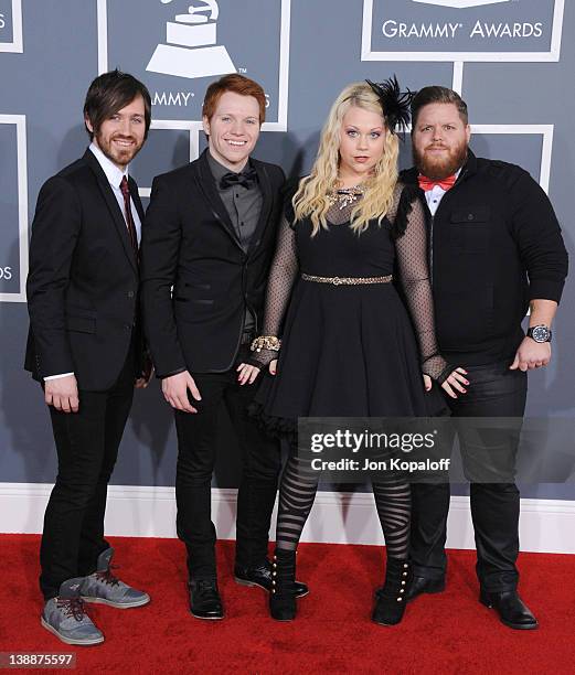 Leeland Dayton Mooring Photos and Premium High Res Pictures Getty Images