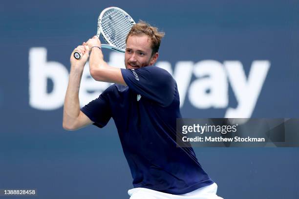 Daniil Medvedev of Russia returns a shot to Hubert Hurkacz of Poland during the Miami Open at Hard Rock Stadium on March 31, 2022 in Miami Gardens,...