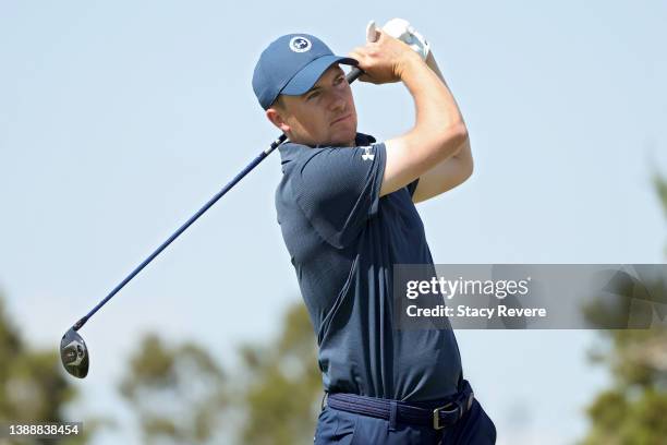 Jordan Spieth plays his shot from the 11th tee during the first round of the Valero Texas Open at TPC San Antonio on March 31, 2022 in San Antonio,...