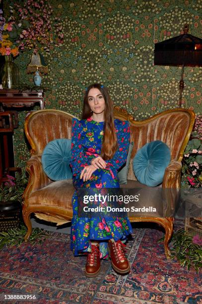 Anna Marie Tendler attends The Other Art Fair Los Angeles Presented by Saatchi Art in partnership with BOMBAY SAPPHIRE on March 31, 2022 in Los...