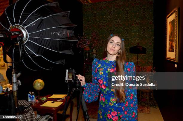 Anna Marie Tendler attends The Other Art Fair Los Angeles Presented by Saatchi Art in partnership with BOMBAY SAPPHIRE on March 31, 2022 in Los...