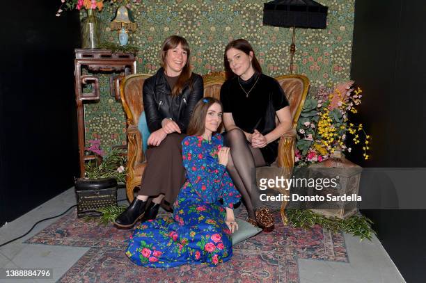 Kylie Augustine, Anna Marie Tendler and Sarah Tapscott attend The Other Art Fair Los Angeles Presented by Saatchi Art in partnership with BOMBAY...
