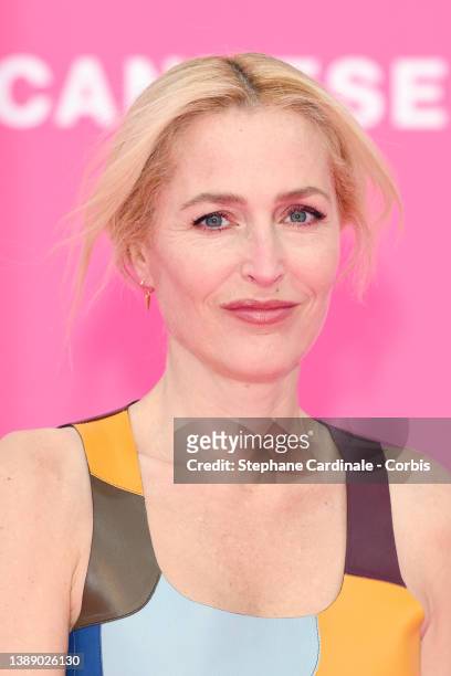 Actress Gillian Anderson attends the pink carpet during the 5th Canneseries Festival - Day One on April 01, 2022 in Cannes, France.