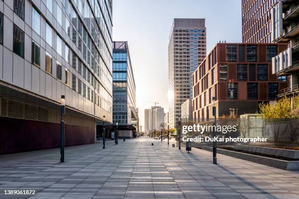 commercial financial center - brick pathway stock pictures, royalty-free photos & images