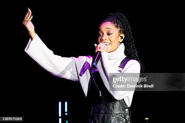 Terrian Terrian Photos and Premium High Res Pictures - Getty Images