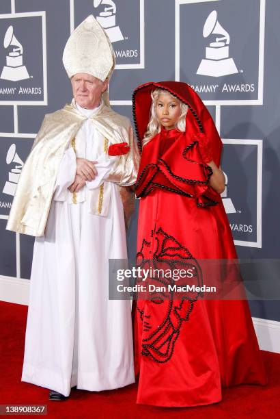 Singer Nicki Minaj arrives at the 54th Annual GRAMMY Awards held at the Staples Center on February 12, 2012 in Los Angeles, California.