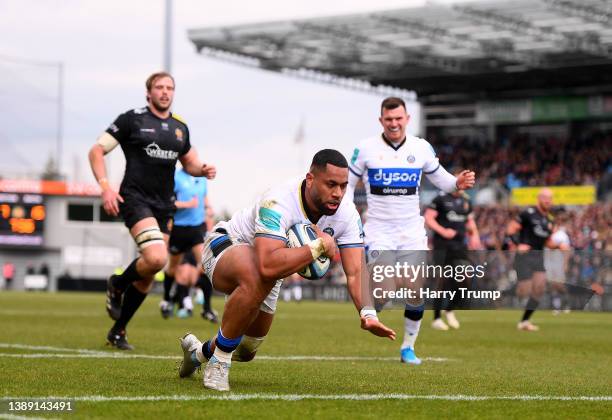 Joe Cokanasiga of Bath Rugby goes over to score their sides third try during the Gallagher Premiership Rugby match between Exeter Chiefs and Bath...