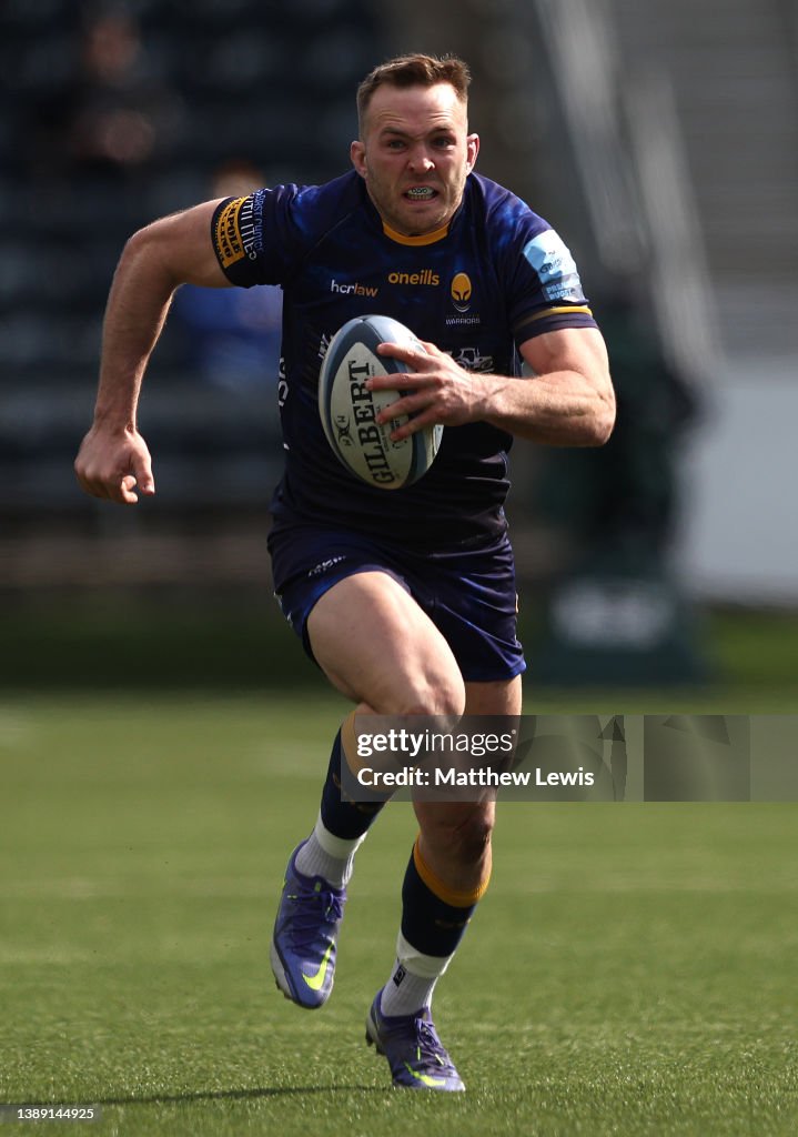 Carl Perry Rugby Perry Humphreys of Worcester Warriors in action during the Gallagher ...