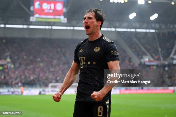 Leon Goretzka of FC Bayern Muenchen celebrates after scoring their team's first goal during the Bundesliga match between Sport-Club Freiburg and FC...