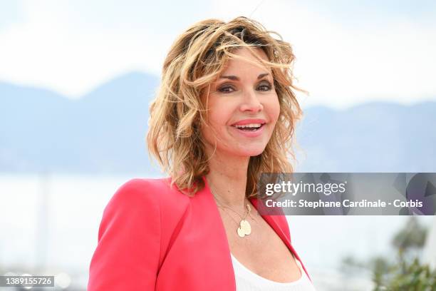 Ingrid Chauvin attends the "Demain Nous Appartient" photocall during the 5th Canneseries Festival on April 02, 2022 in Cannes, France.