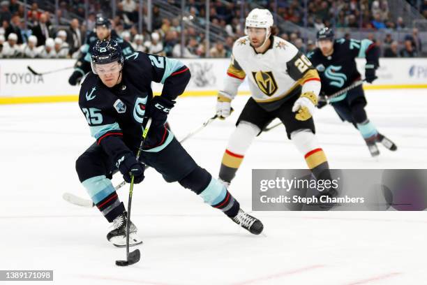 Karson Kuhlman of the Seattle Kraken shoots against the Vegas Golden Knights during the second period at Climate Pledge Arena on April 01, 2022 in...