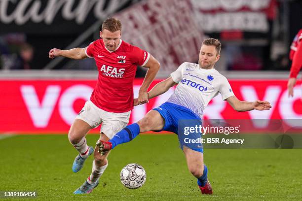 Dani de Wit of AZ Alkmaar, Sondre Tronstad of Vitesse Arnhem during the Dutch Eredivisie match between AZ and Vitesse at AFAS Stadion on April 2,...