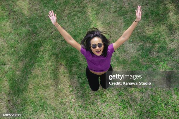 i feel so free - grass overhead stock pictures, royalty-free photos & images