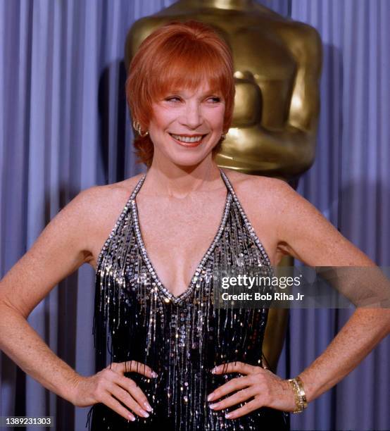 Shirley MacLaine backstage at the Academy Awards Show, March 30, 1987 in Los Angeles, California.