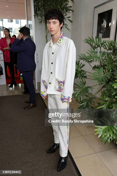 Troye Sivan attends The 33rd Annual GLAAD Media Awards at The Beverly Hilton on April 02, 2022 in Beverly Hills, California.