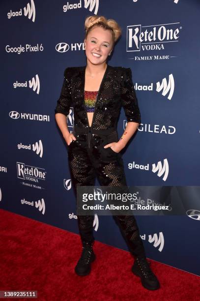 JoJo Siwa attends The 33rd Annual GLAAD Media Awards at The Beverly Hilton on April 02, 2022 in Beverly Hills, California.