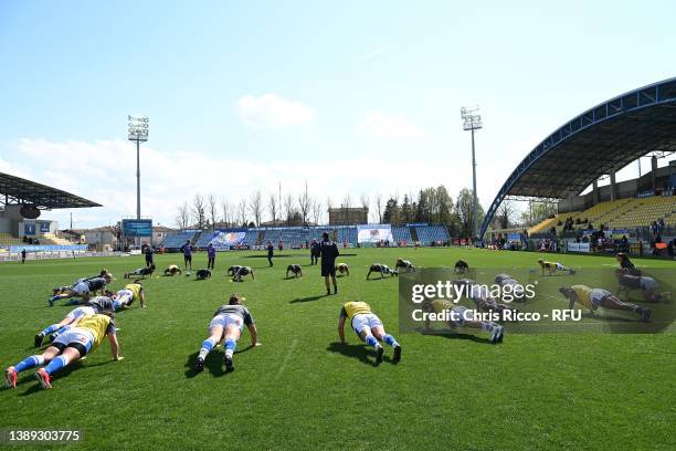 Italian players warms up before dhe TikTok Women's Six Nations match between Italy and England at Stadio Sergio Lanfranchi on April 03, 2022 in...