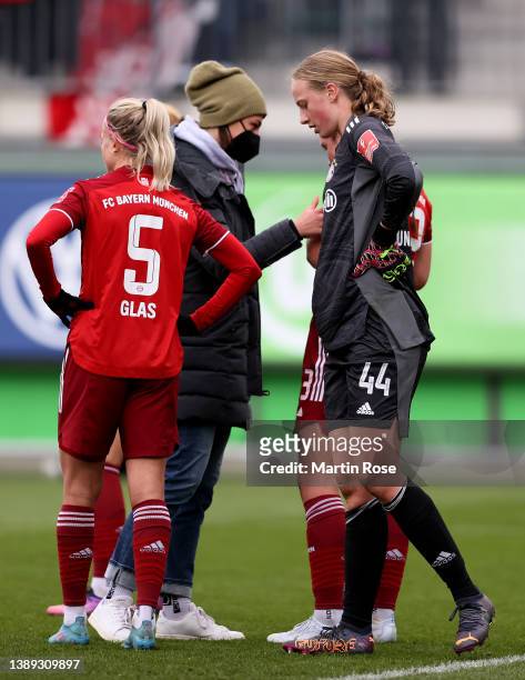 Hanna Glas and team mate Cecilia Runarsdottir of Bayern München Women reacts after the FLYERALARM Frauen-Bundesliga match between VfL Wolfsburg women...