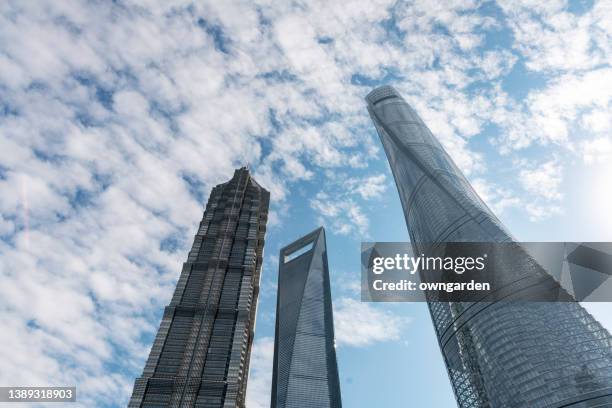 financial district in shanghai - sede central - fotografias e filmes do acervo