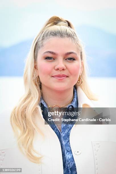 1,352 Louane Emera Pictures Stock Photos, High-Res Pictures, and Images -  Getty Images