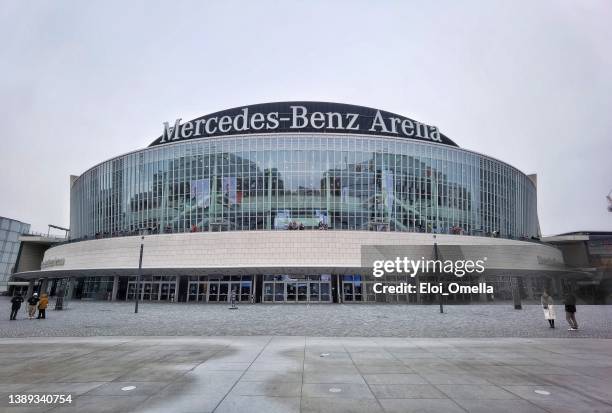 mercedes-benz arena (berlin) - mercedes benz arena berlin stock pictures, royalty-free photos & images