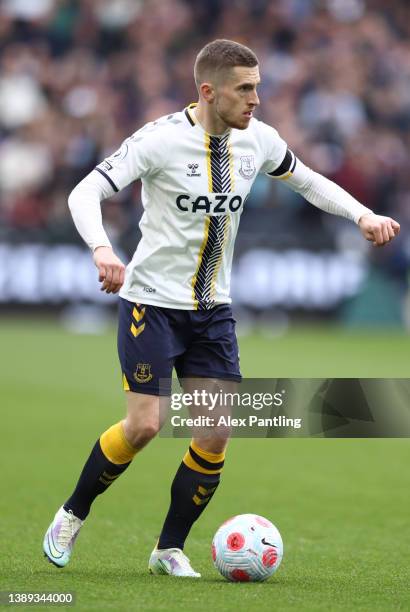 Jonjoe Kenny of Everton during the Premier League match between West Ham United and Everton at London Stadium on April 03, 2022 in London, England.