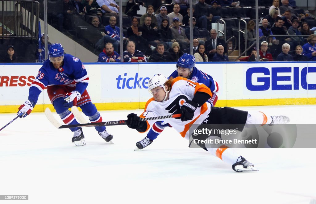 Philadelphia Flyers v New York Rangers