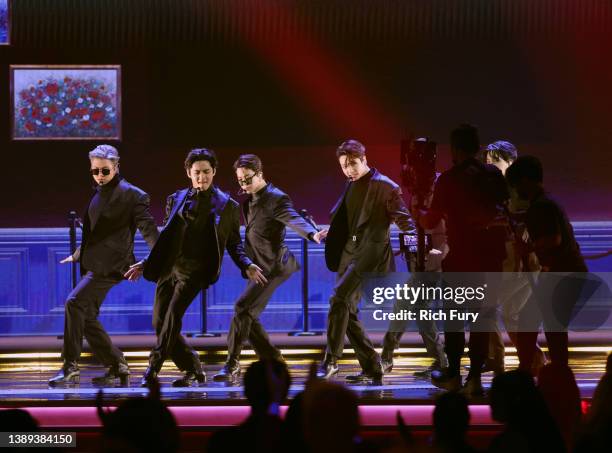 Performs onstage during the 64th Annual GRAMMY Awards at MGM Grand Garden Arena on April 03, 2022 in Las Vegas, Nevada.