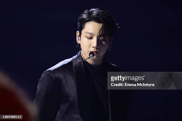 Jungkook of BTS performs onstage during the 64th Annual GRAMMY Awards at MGM Grand Garden Arena on April 03, 2022 in Las Vegas, Nevada.