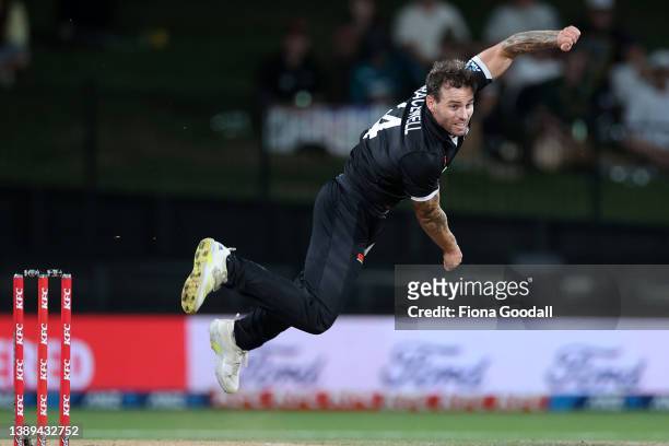 Doug Bracewell of New Zealand bowls during the third and final one-day international cricket match between the New Zealand and the Netherlands at...