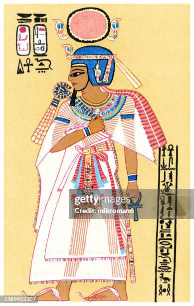 old chromolithograph illustration of king amenhotep i, second pharaoh of the 18th dynasty of egypt - akhenaten stockfoto's en -beelden