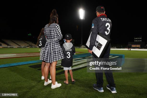 Ross Taylor of New Zealand with his family, wife Victoria Brown and children Mackenzie and Jonty during the third and final one-day international...