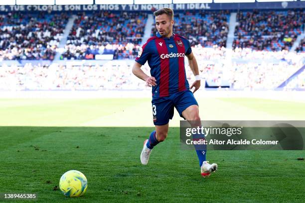 Enric Franquesa of Levante UD in action during the LaLiga Santander match between Levante UD and Villarreal CF at Ciutat de Valencia Stadium on April...