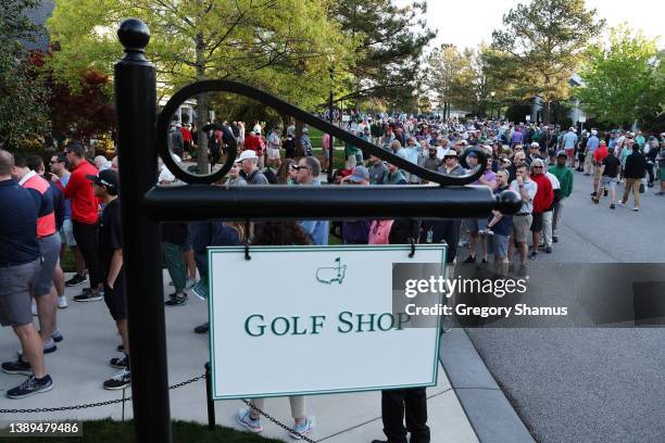 Patrons queue for the golf shop during a practice round prior to the Masters at Augusta National Golf Club on April 04, 2022 in Augusta, Georgia.