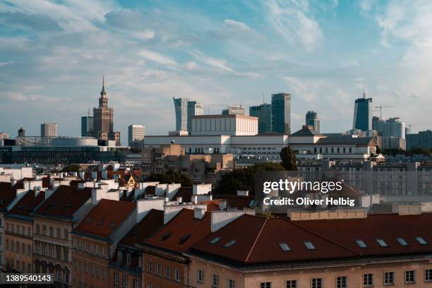 downtown warsaw skyline at afternoon sun - warsaw ストックフォトと画像