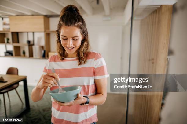 i choose muesli for breakfast - muesli stock pictures, royalty-free photos & images