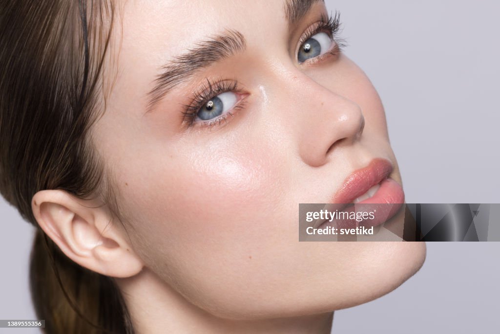 Beauty portrait of young woman