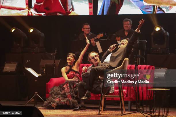 Susana Zabaleta, Raúl Di Blasio, and Francisco Céspedes performing during first show of Se me antoja tu vida, at Teatro Metropolitan on April 2, 2022...
