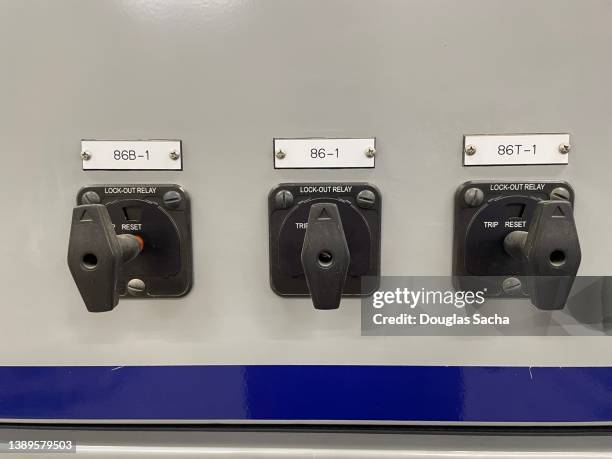 breaker switches for high voltage electrical equipment - fuse stock pictures, royalty-free photos & images