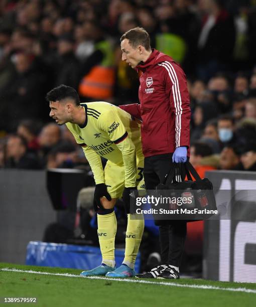 Jordan Reece Arsenal Physio Photos and Premium High Res Pictures - Getty Images