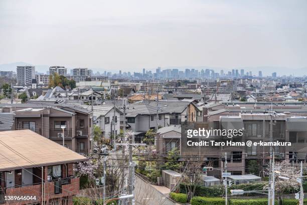 the residential district in osaka of japan - 日本　住宅街 個照片及圖片檔