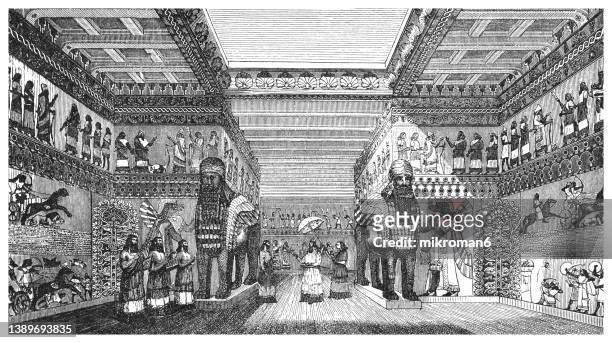 old engraved illustration of babylonian and assyrian art - festival hall in the palace of khorsabad - sumerian art stock-fotos und bilder