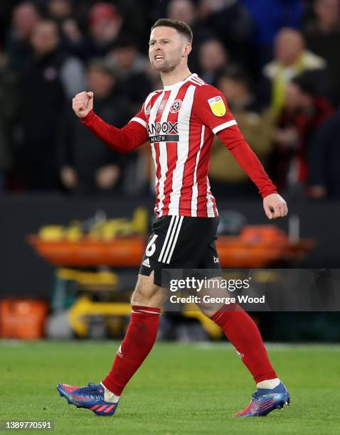 Oliver Norwood of Sheffield United celebrates after scoring their side's first goal during the Sky Bet Championship match between Sheffield United...