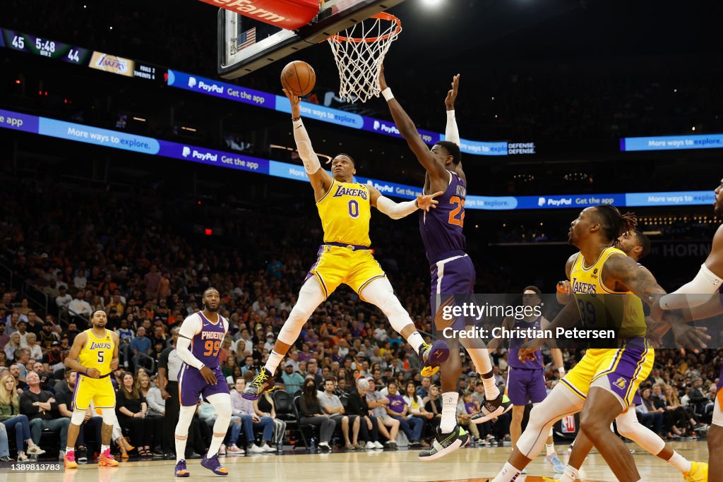 Los Angeles Lakers v Phoenix Suns