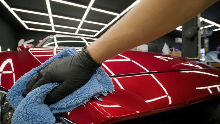 https://media.gettyimages.com/id/1389823332/video/worker-polish-a-red-car-car-detailing-men-are-using-machinery-car-polishers-maintenance-to.jpg?b=1&s=640x640&k=20&c=ogznC5dJdJga2MSZKHiSjpLOkSXP7syaB4Zsjbiy2kQ=