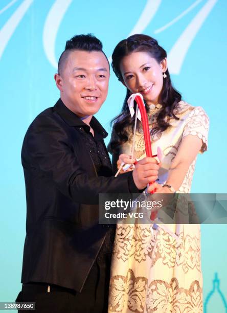 Actor Huang Bo and actress Chiling Lin attend "101st Marriage Proposal" press conference at St. Regis Hotel on February 14, 2012 in Beijing, China.