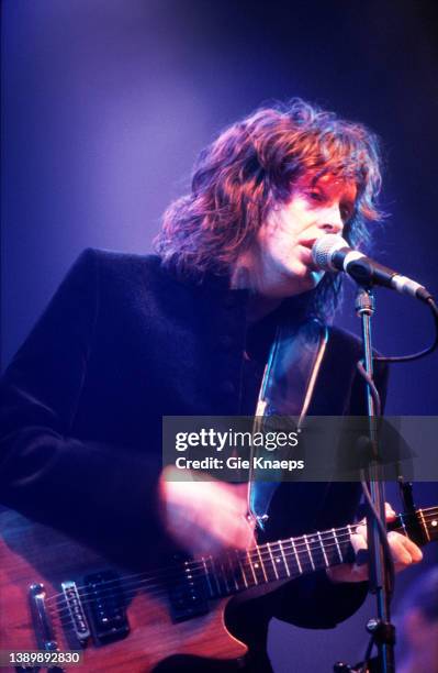 The Waterboys, Mike Scott, Dranouter Folk Festival, Dranouter, Belgium, 5th August 2001.