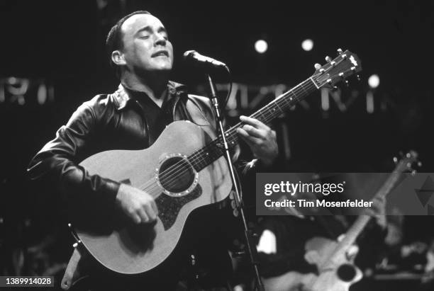 Dave Matthews of Dave Matthews Band performs during Neil Young's 14th Annual Bridge Benefit at Shoreline Amphitheatre on October 29, 2000 in Mountain...